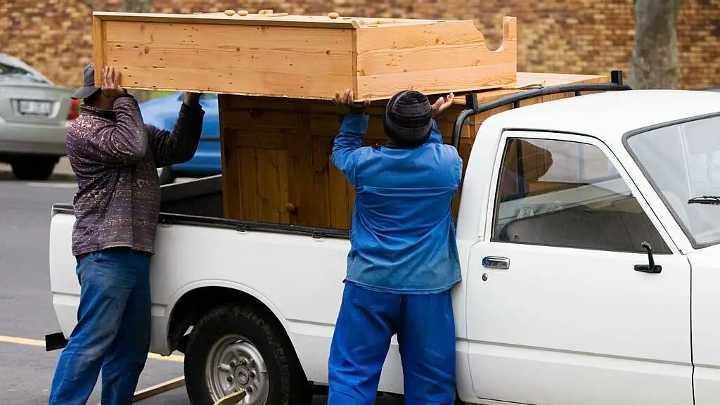 What-To-Do-With-Excessive-Bulky-Items-That-Honolulu-Disposal-Service-Wont-Pickup