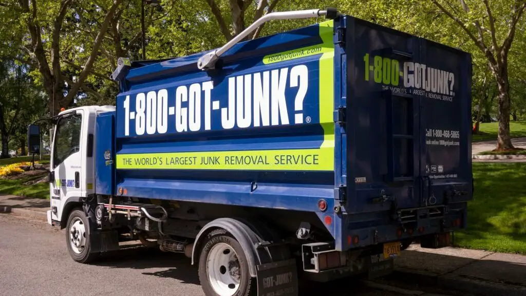 nashville-trash-pick-up-recycling-bulk-holiday-schedule