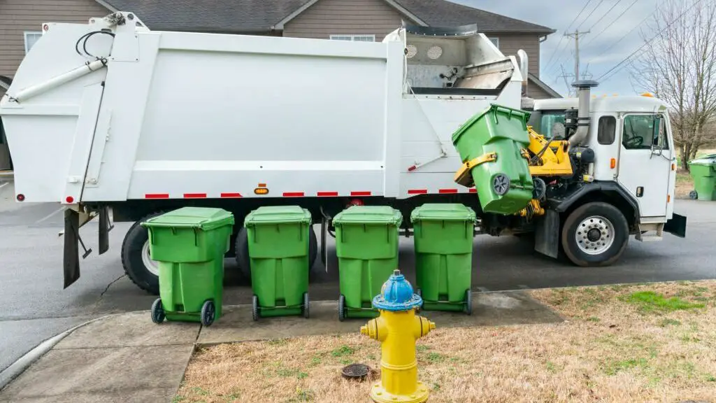 Grand-Prairie-Trash-Recycling-Pickup